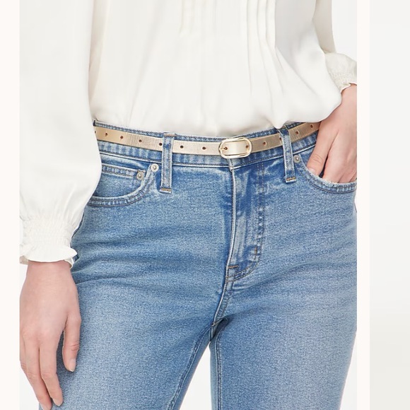 NWT J.Crew Light Blue Mid Rise Flare Crop Jeans All Day Stretch - Picture 2 of 9